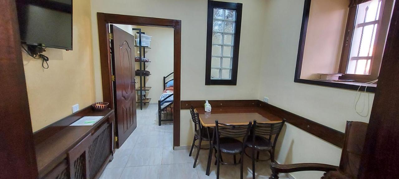 Khirfan Crown Houses -Downtown Amman Buitenkant foto